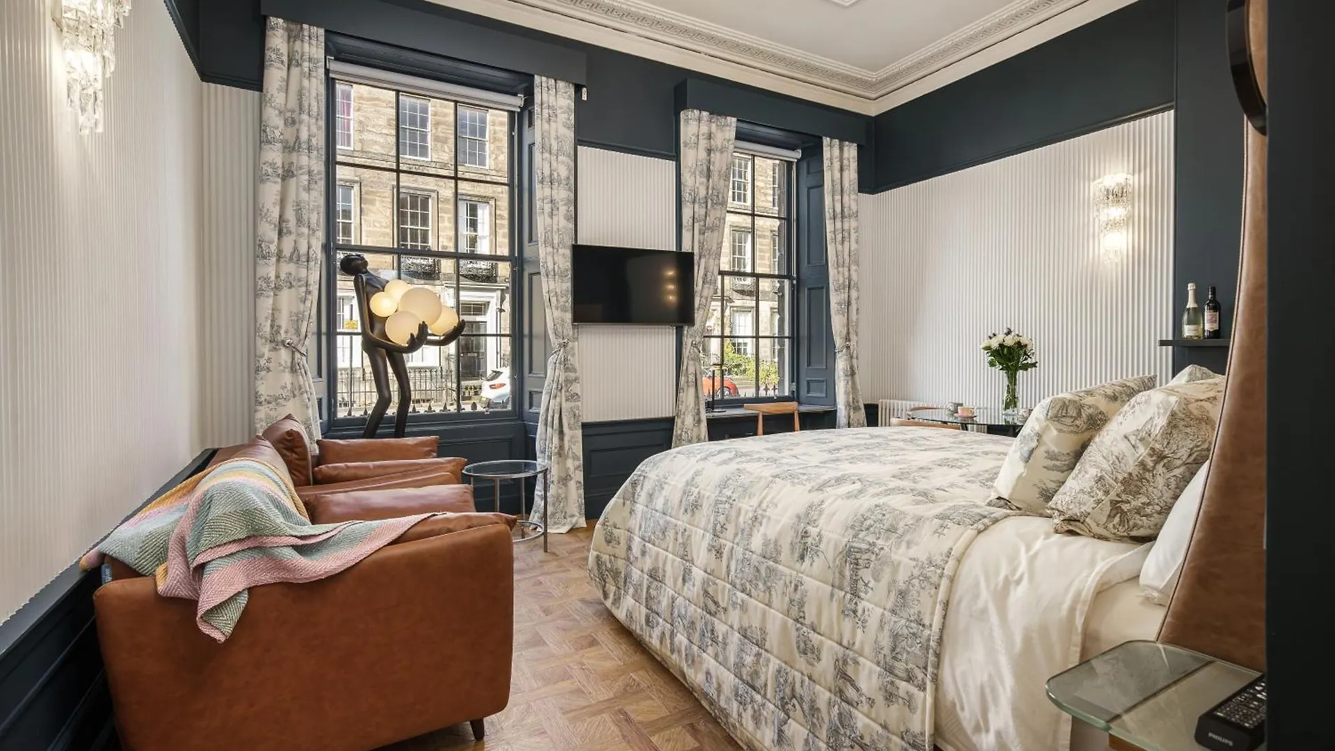 Bonnie Hotel Haymarket Edinburgh