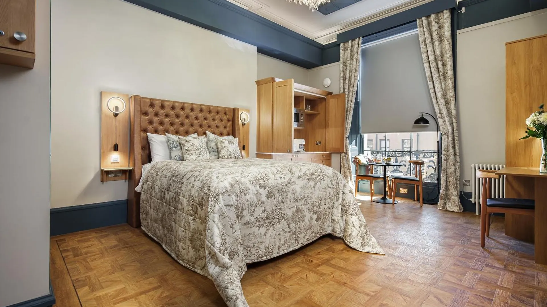 *****  Bonnie Hotel Haymarket Edinburgh Egyesült Királyság