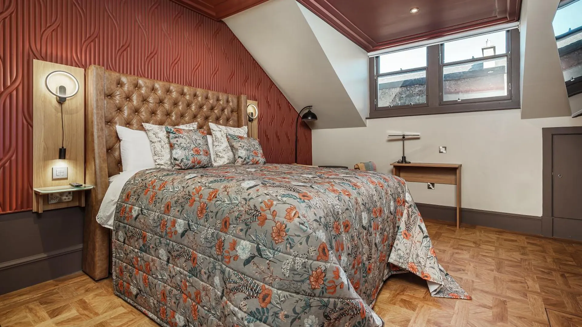 Bonnie Hotel Haymarket Edinburgh