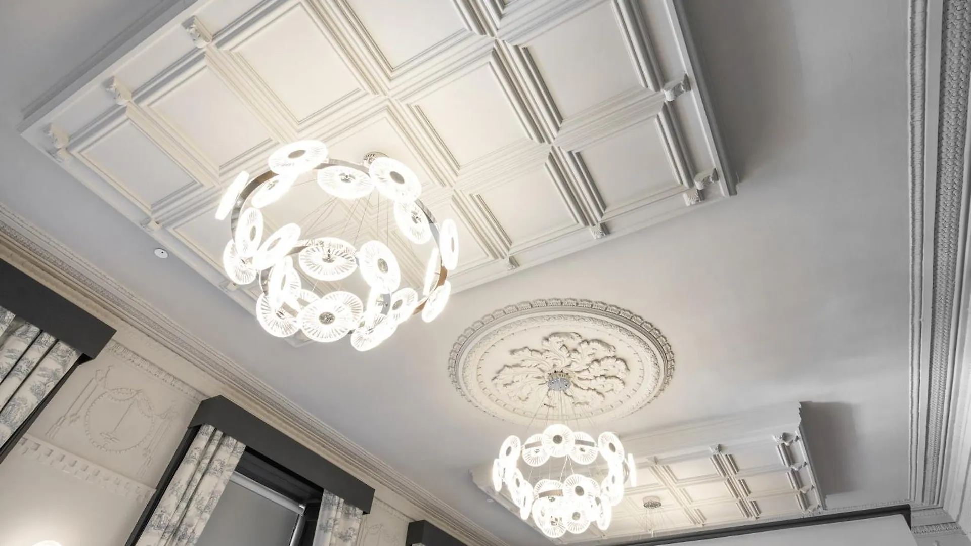 Bonnie Hotel Haymarket Edinburgh